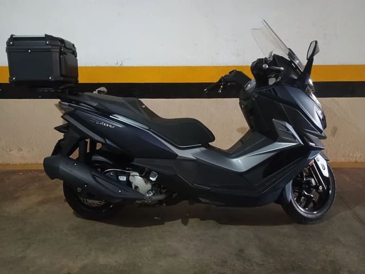 Cruisym 300