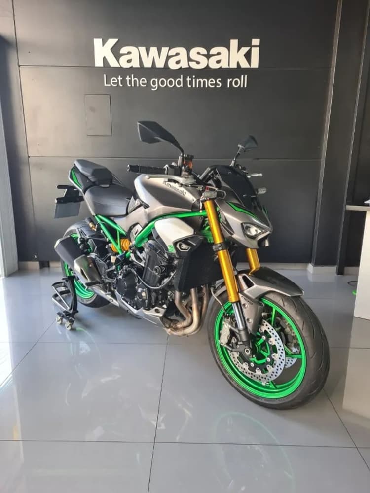 Z900 R EDITION 2026
