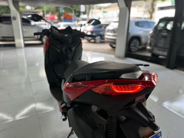 Yamaha Xmax