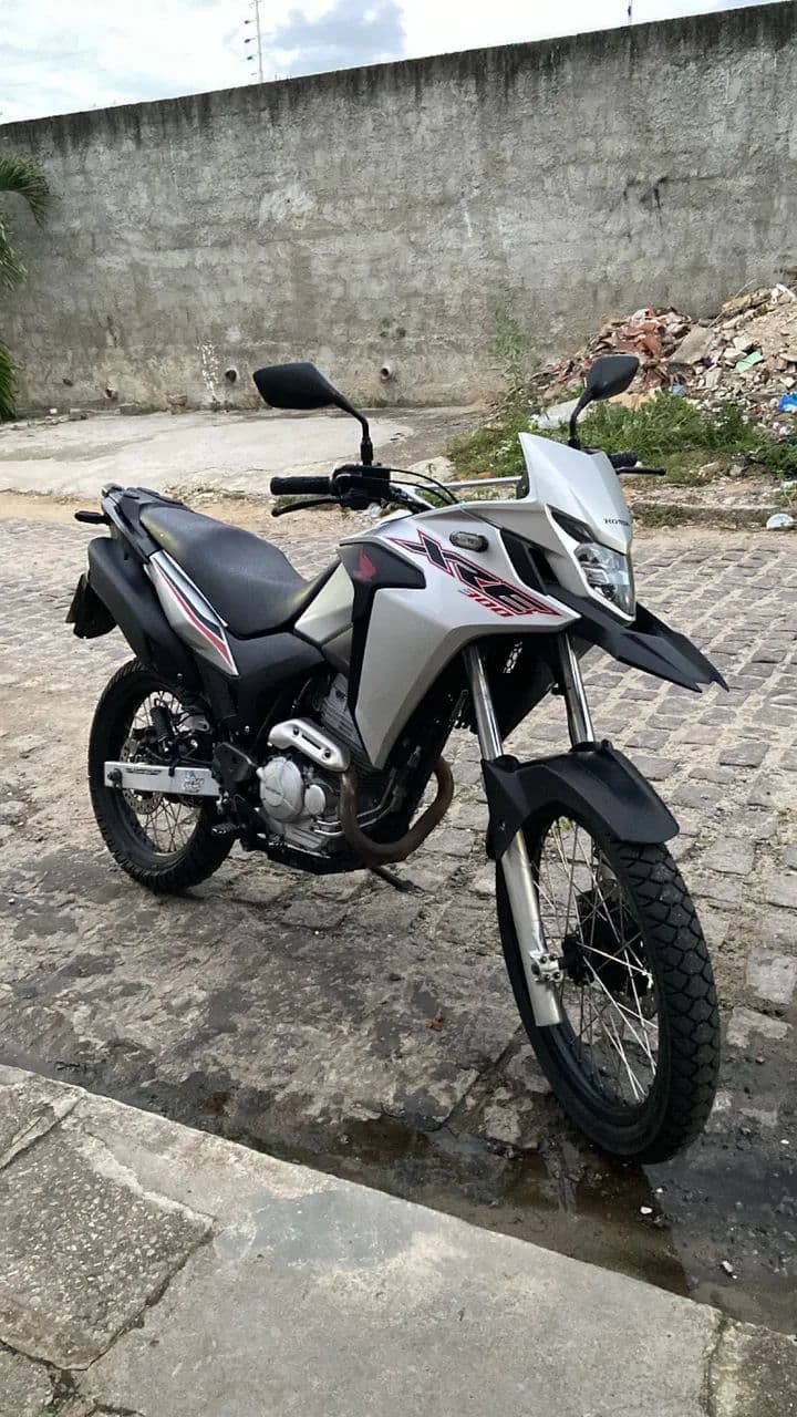 Xre 300 abs 