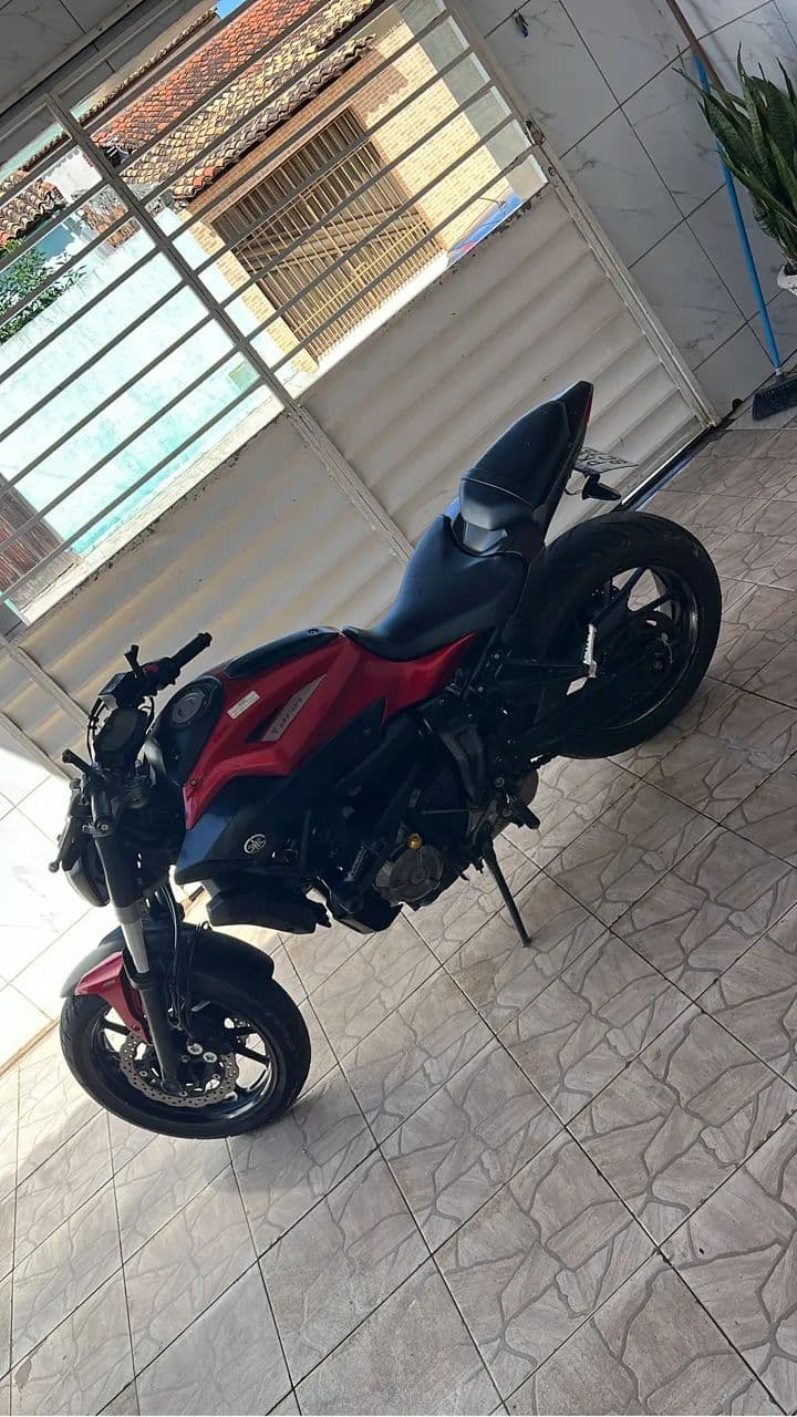 Vendo Mt 07 