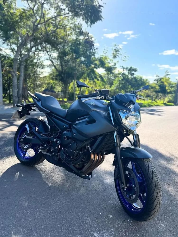 Yamarra XJ6 2012 parcelado 