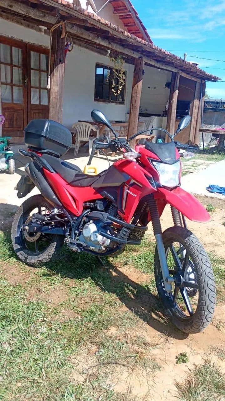 Bros 160