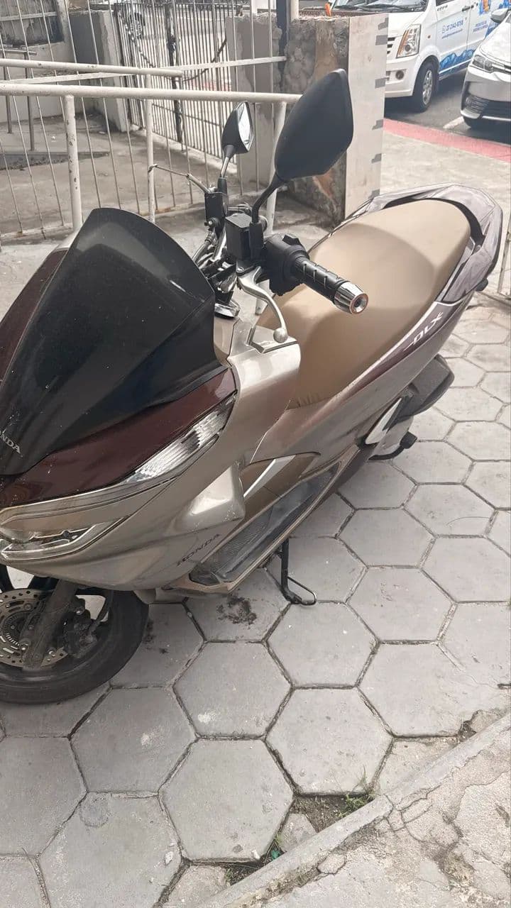 Honda Pcx dlx 2022 