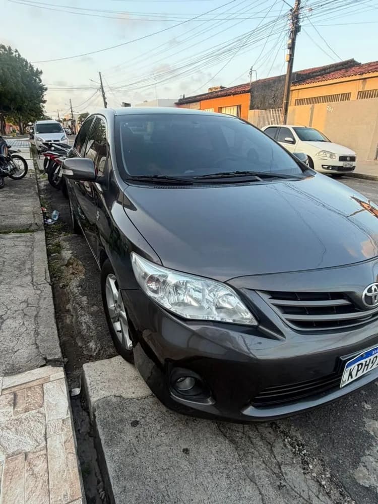 Toyota Corolla XEI 2.0 Flex 16V Aut. 2013