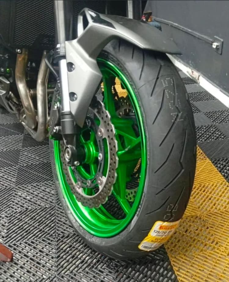 Z 900