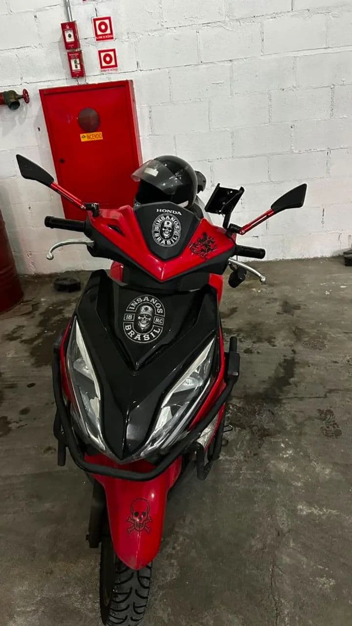 Vendo moto 