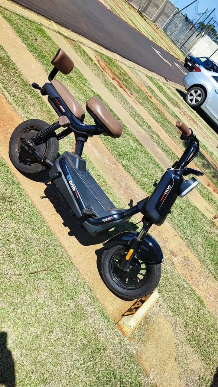 Scooter elétrica 