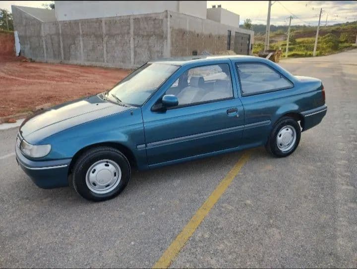 Volkswagen Logus 1.8 / CLI / CL 1994
