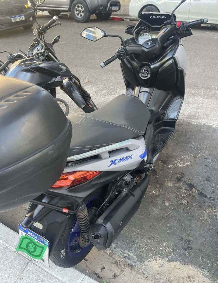 Xmax 250 2022  vendo. 