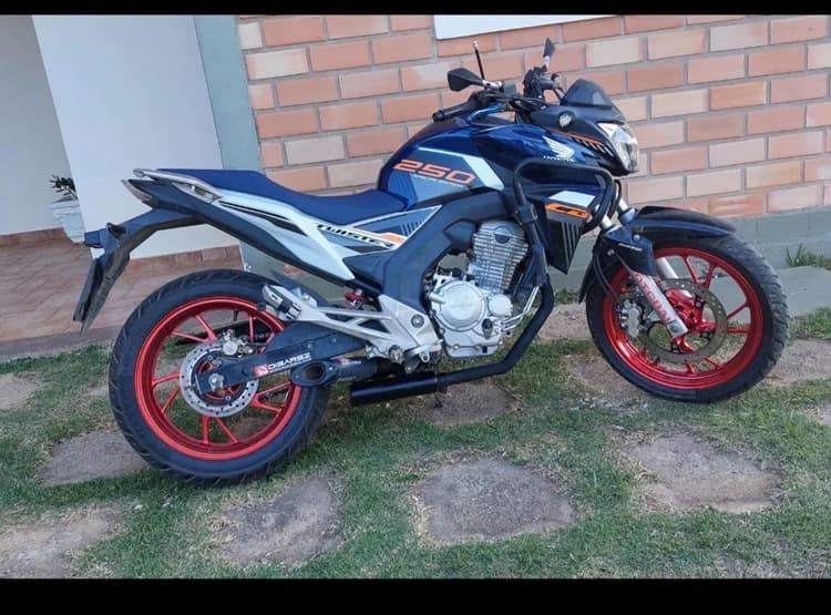 Cb twister 2020