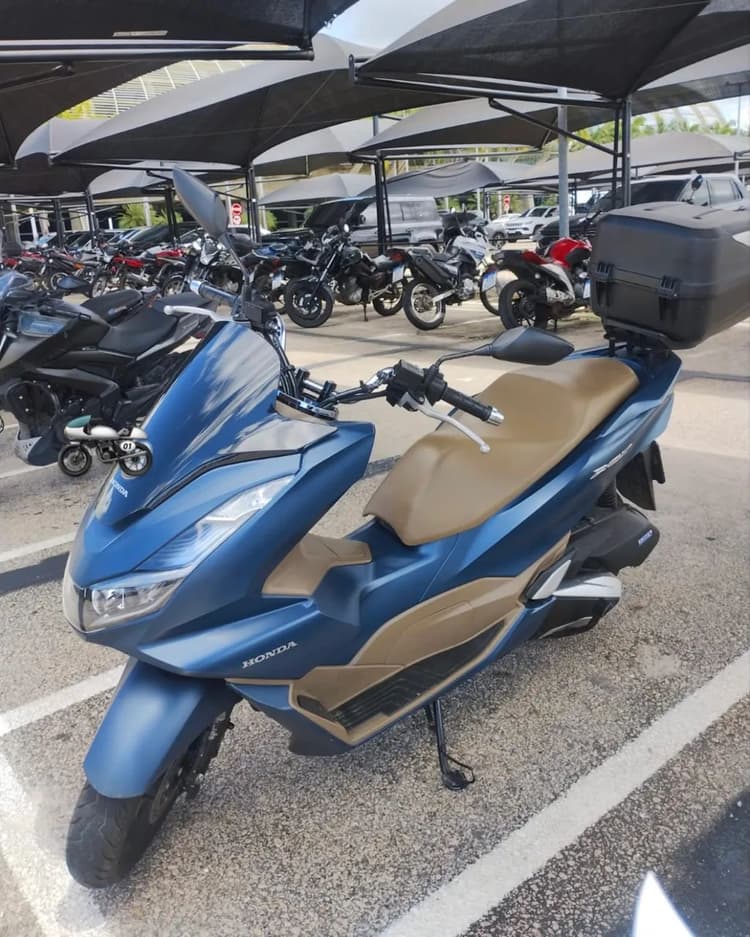 PCX DLX 160