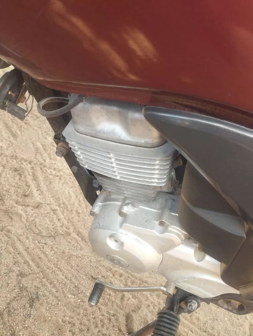 Moto bem conservada 