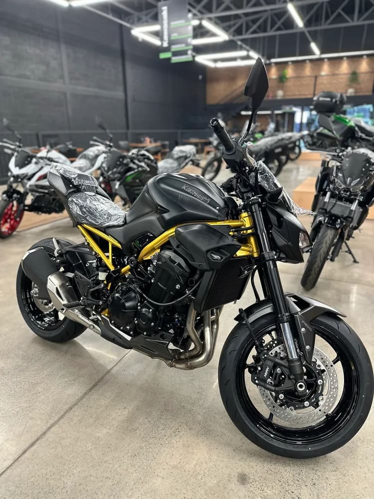 Z900 
