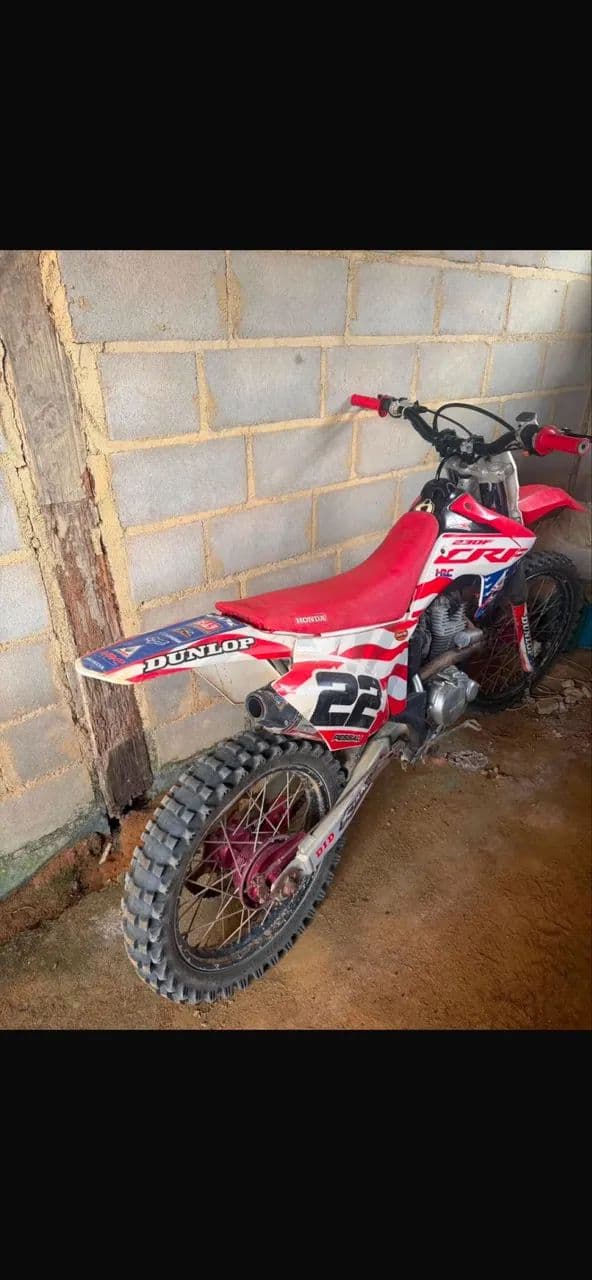 Vendo crf 230f ano 2017 