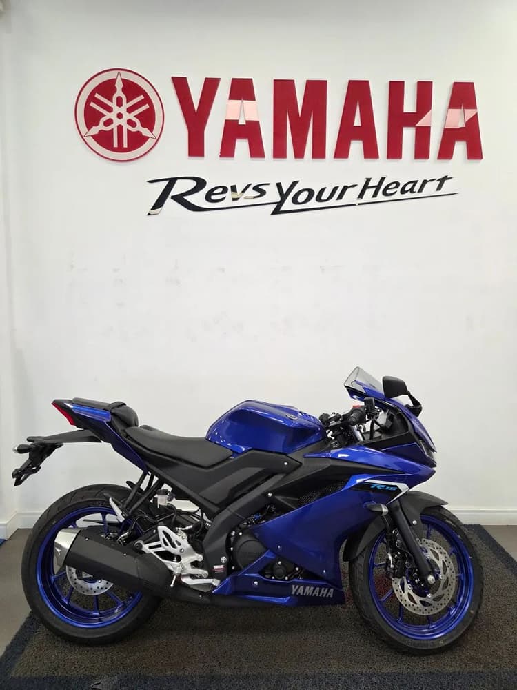 YAMAHA YZF-R15 ABS 2026