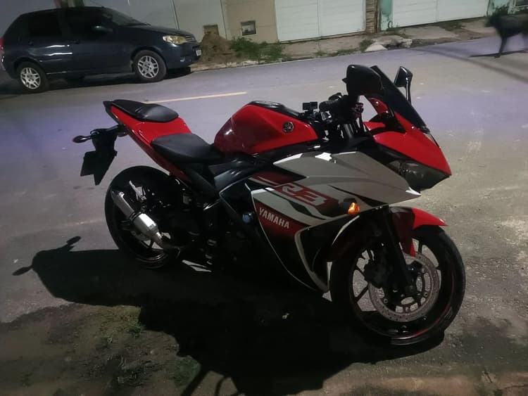 Vendo YAMAHA R3