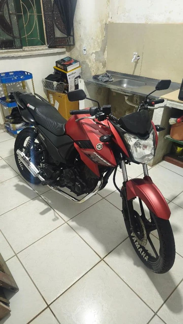 FAZER 150 