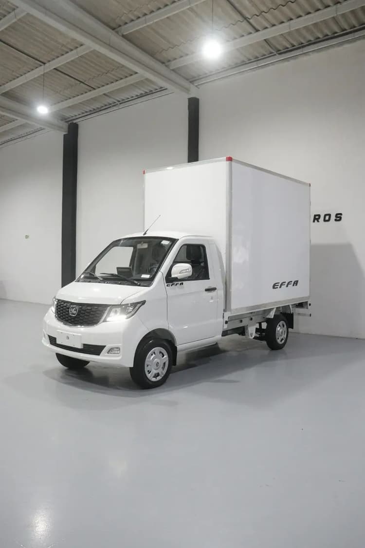Effa V21 Baú 1.5 16v 2p 2026