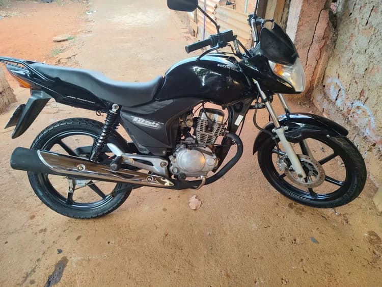 Titan 150
