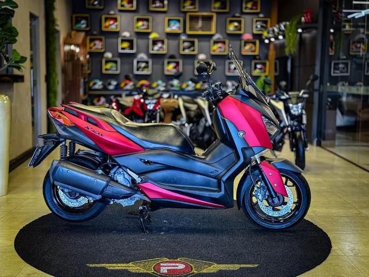 YAMAHA XMAX 2021