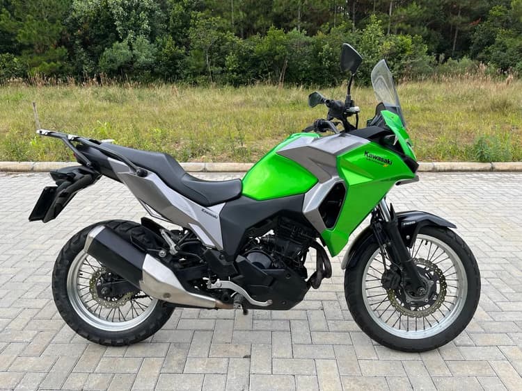 Versys 300 