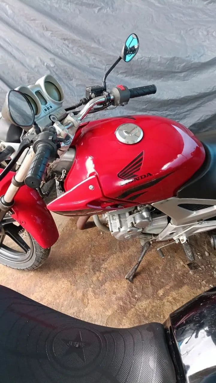 Vende se 