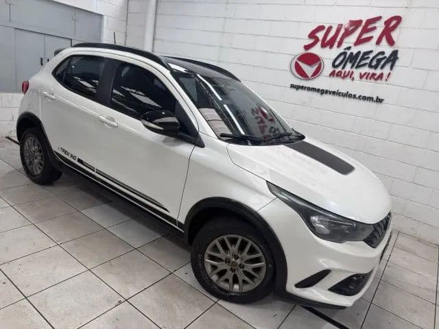 Fiat Argo Trekking 1.3 8V Flex Mec. 2020