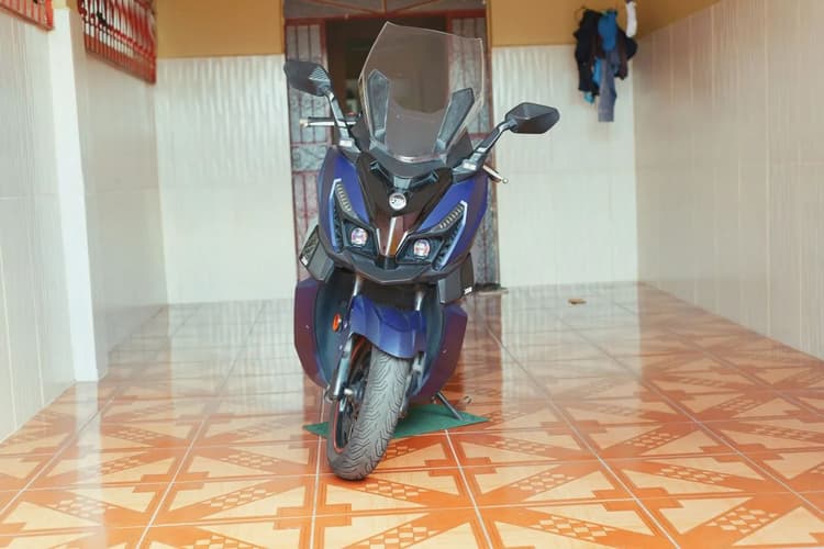 Cruisym 300 