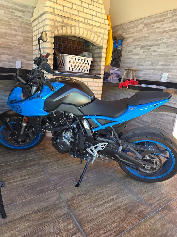 Gsx-8s 