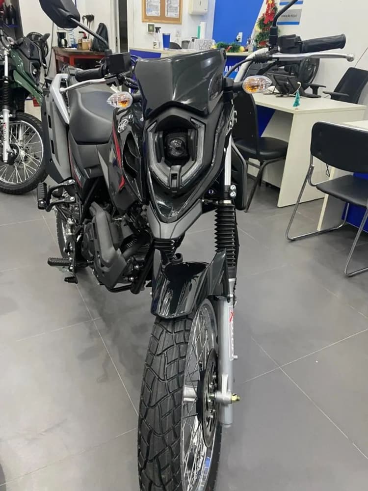 Crosser S Abs