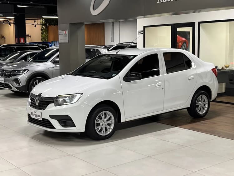 Renault Logan 2022