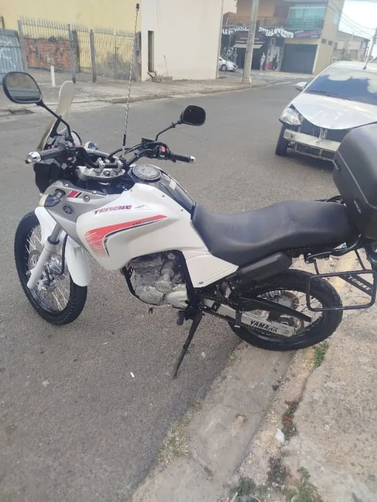 Tenere 250