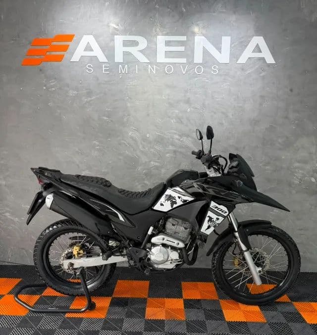 HONDA XRE 300 ANO: 2018 - EXTRA