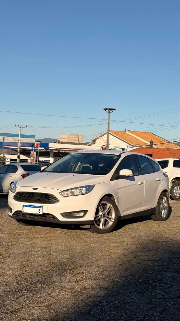 Ford Focus 1.6 S/se/se Plus Flex 8v/16v 5P 2018