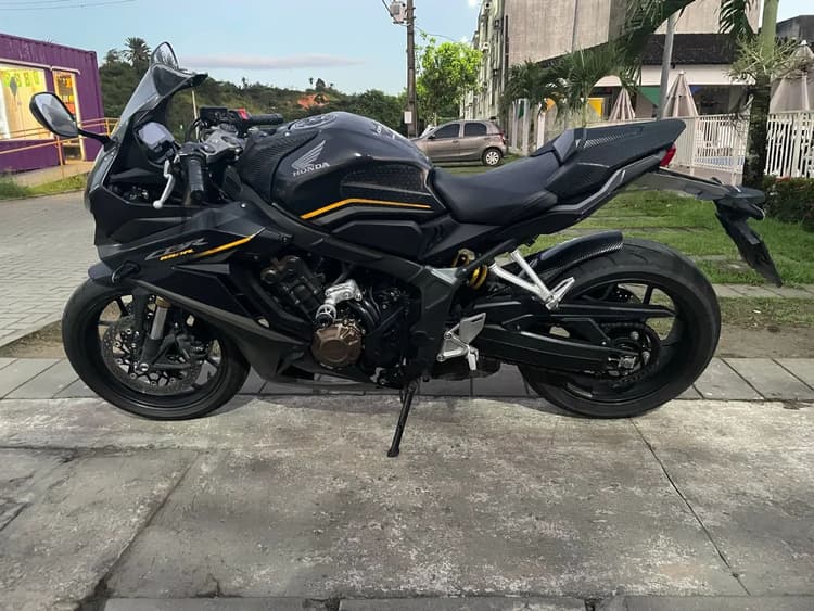 CBR 650R  2023/2023