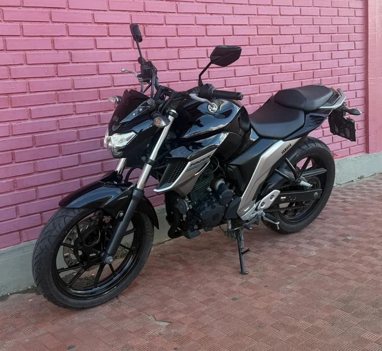 Fazer 250