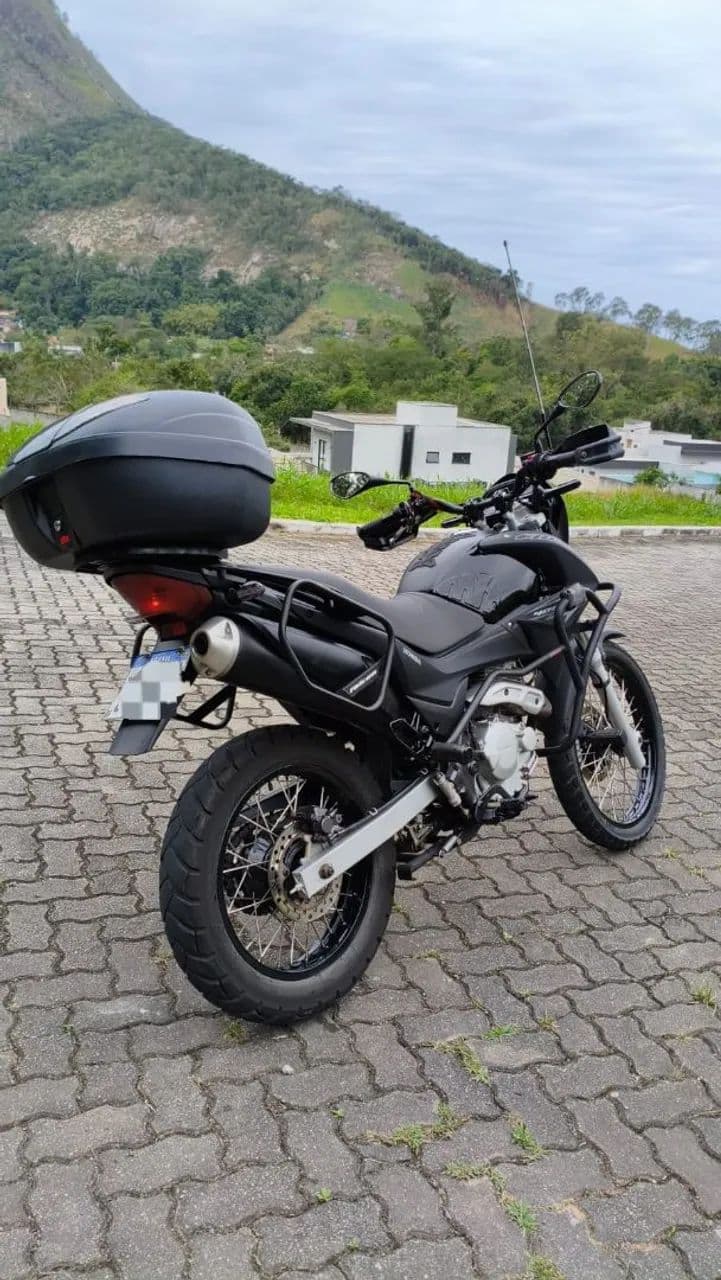 Falcon 400 2013 - Muito nova