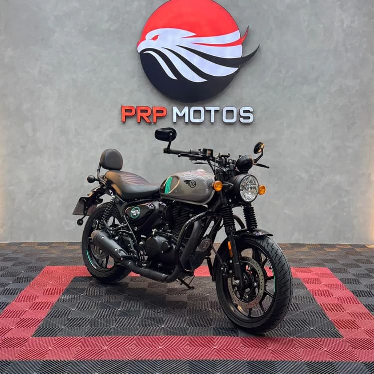 Royal Enfield Hunter 350 Dapper