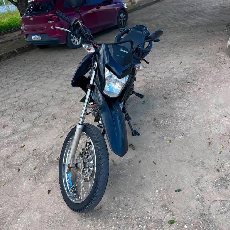 Honda bros 2021