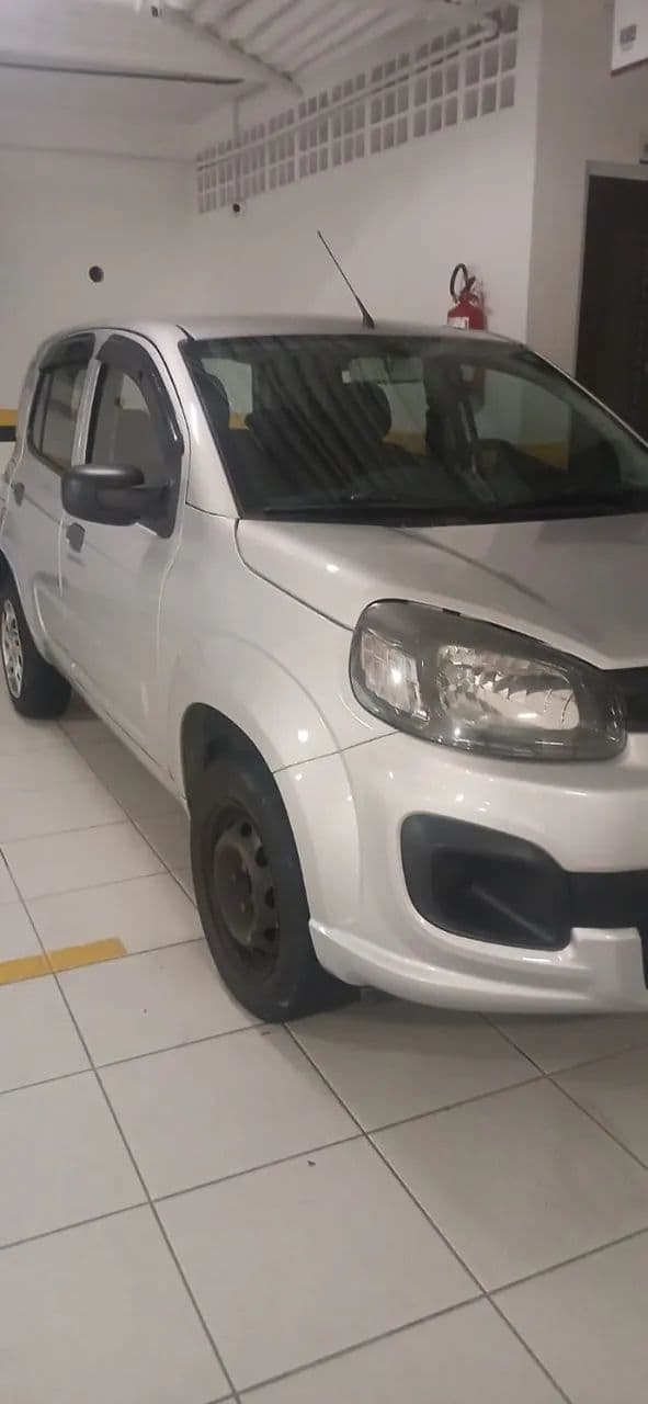 Fiat Uno Attractive 1.0 EVO Fire Flex 8V 5P 2021