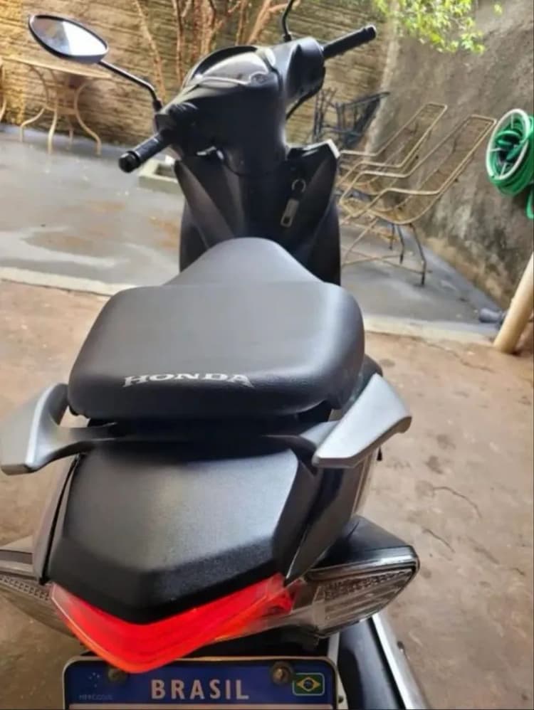 Vende se 