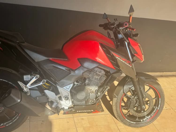Cb 300f twister