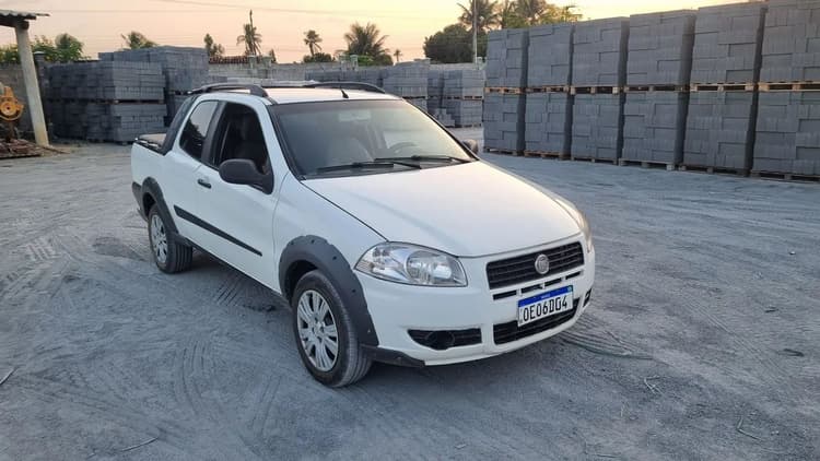 Fiat Strada Working 1.4 MPI Fire Flex 8V CD 2013