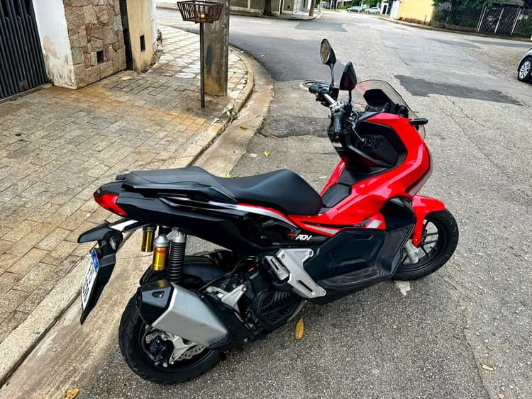  Honda ADV
