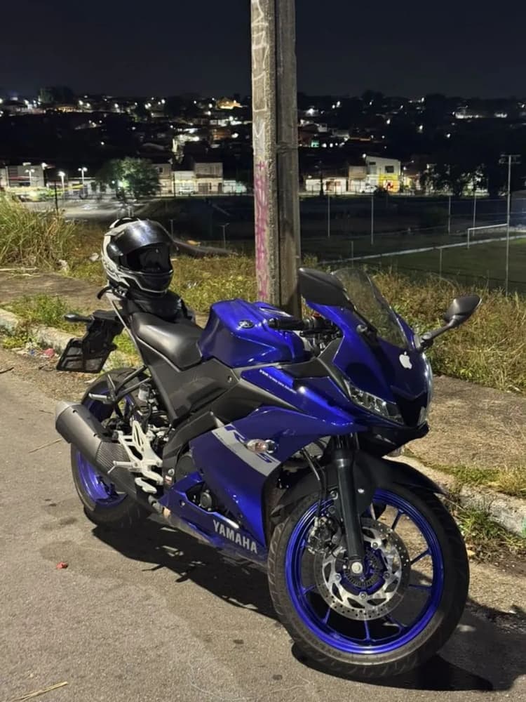 R15 