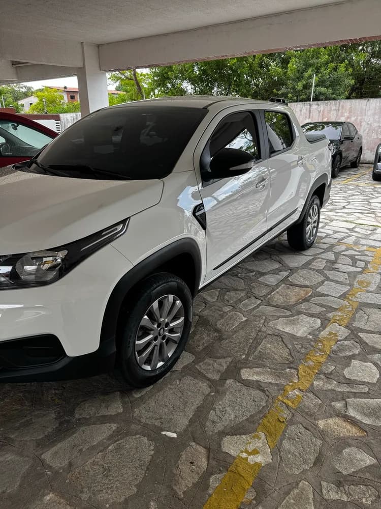 Fiat Strada Freedom 1.3 Flex 8V CD 2026