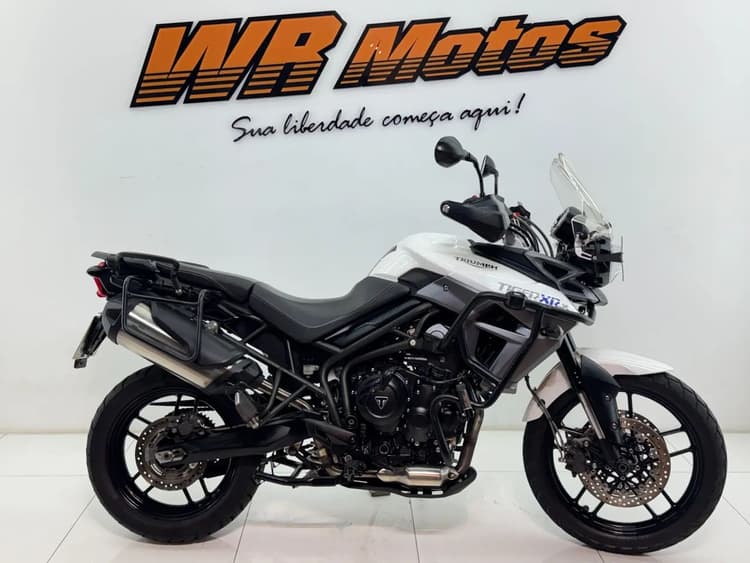 TRIUMPH TIGER 800 XRX