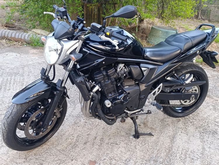 Suzuki Bandit 650 2011