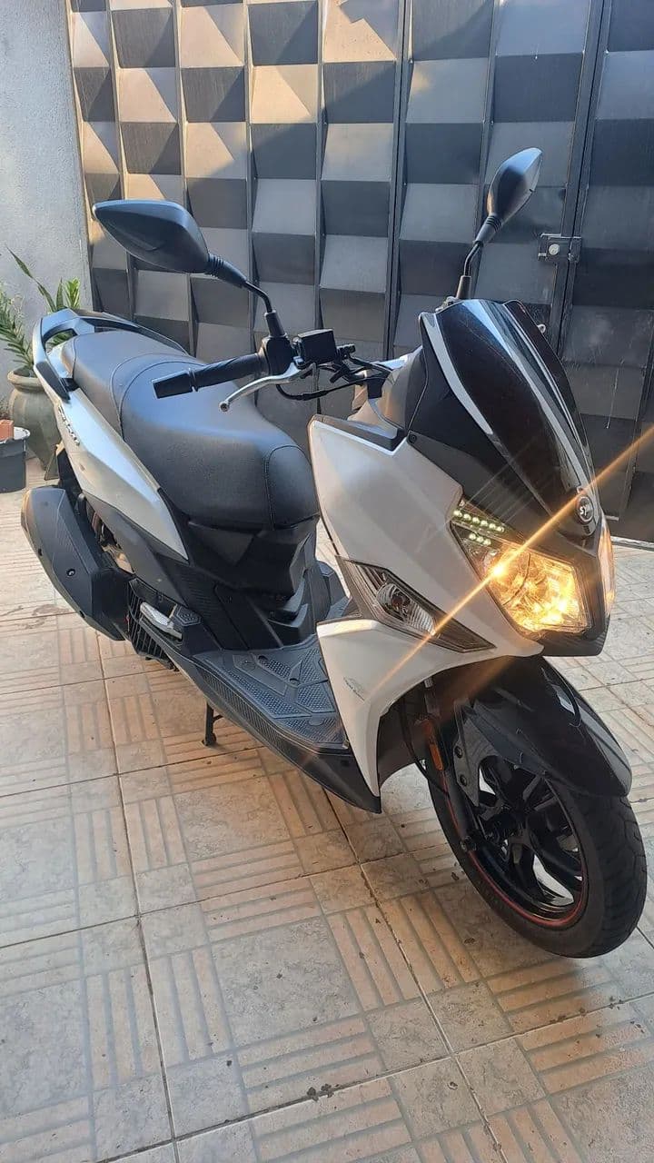 Cruisym 150 automático cvt